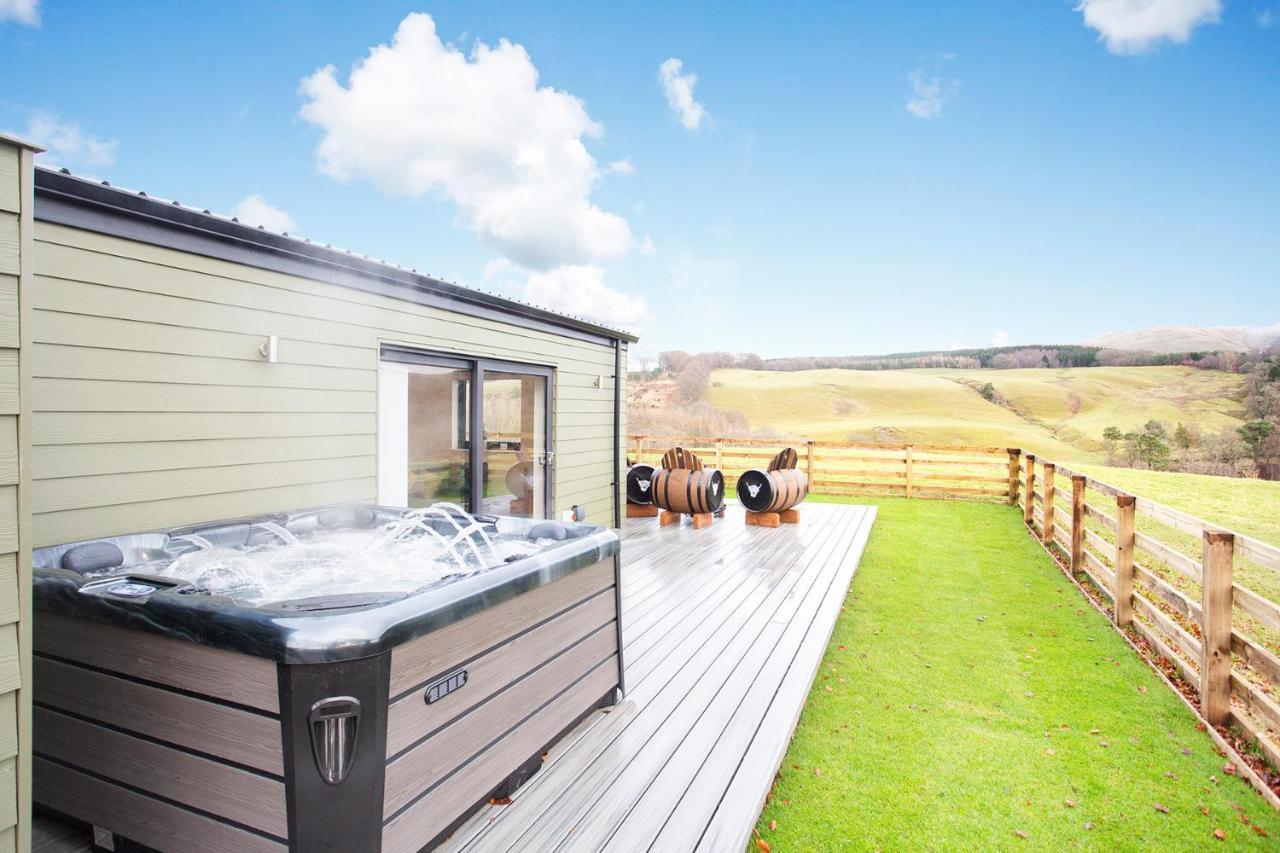 Shiphorns Luxury Cabin With A Hot Tub Eddleston Bagian luar foto